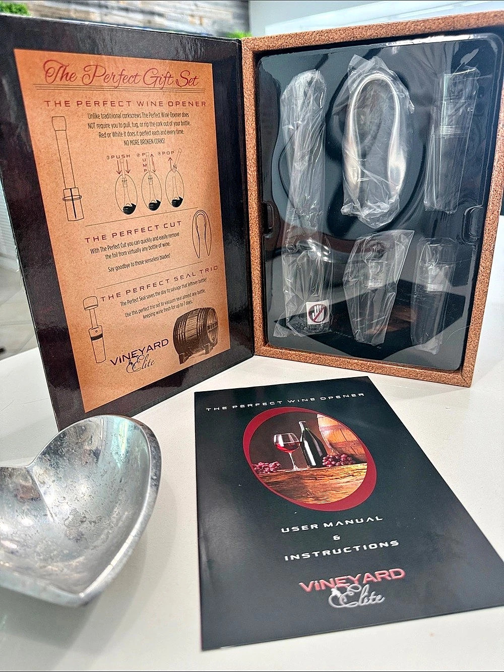 Vineyard Elite Perfect Wine Opener Gift Set Wine Opener Gift Set NWT